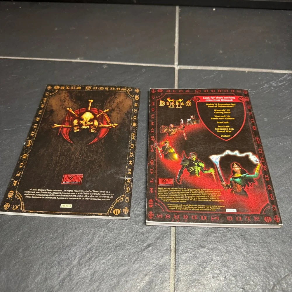 Diablo II PC Game Lot with Lord of Destruction Expansion & Diablo 1 Disc Manuals